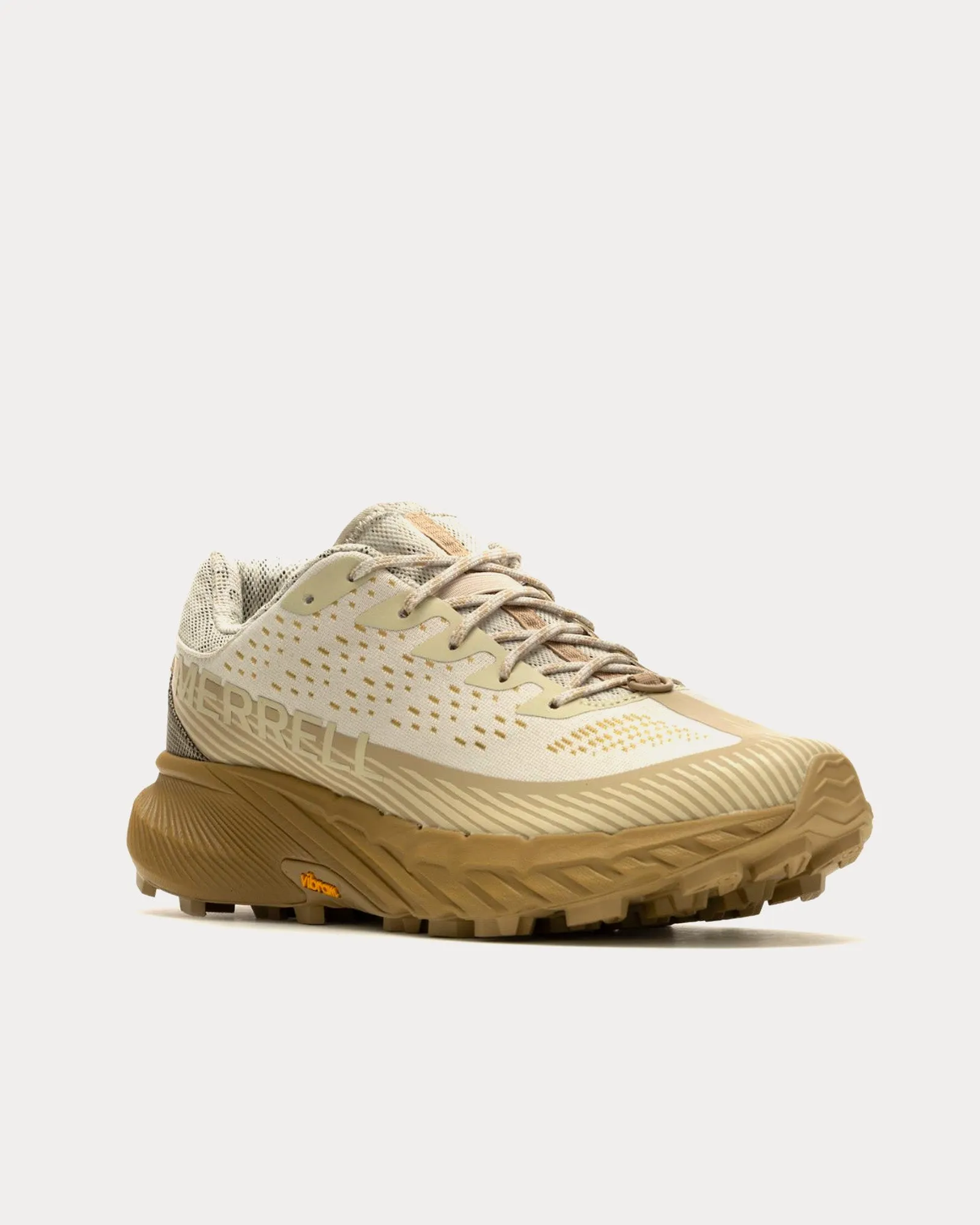 Agility Peak 5 Oyster / Coyote Running Shoes