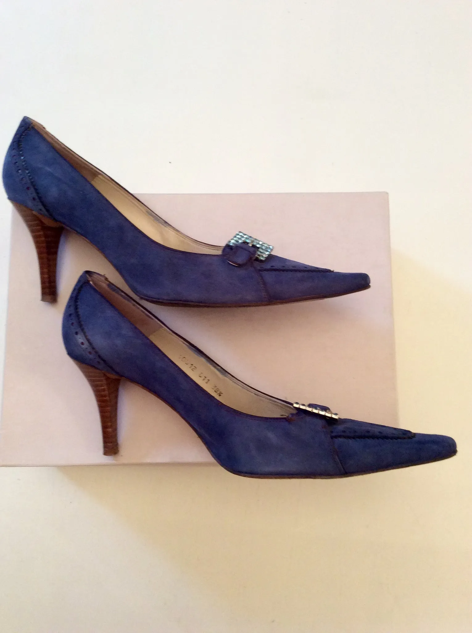 ANA BONILLA BLUE SUEDE HEELS SIZE 5.5/38.5