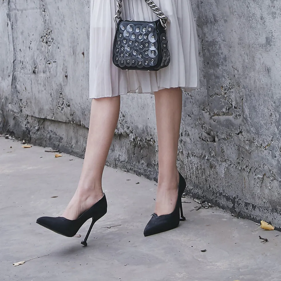 Bigsizeheels Sexy stilettos from Sier magazine- Black