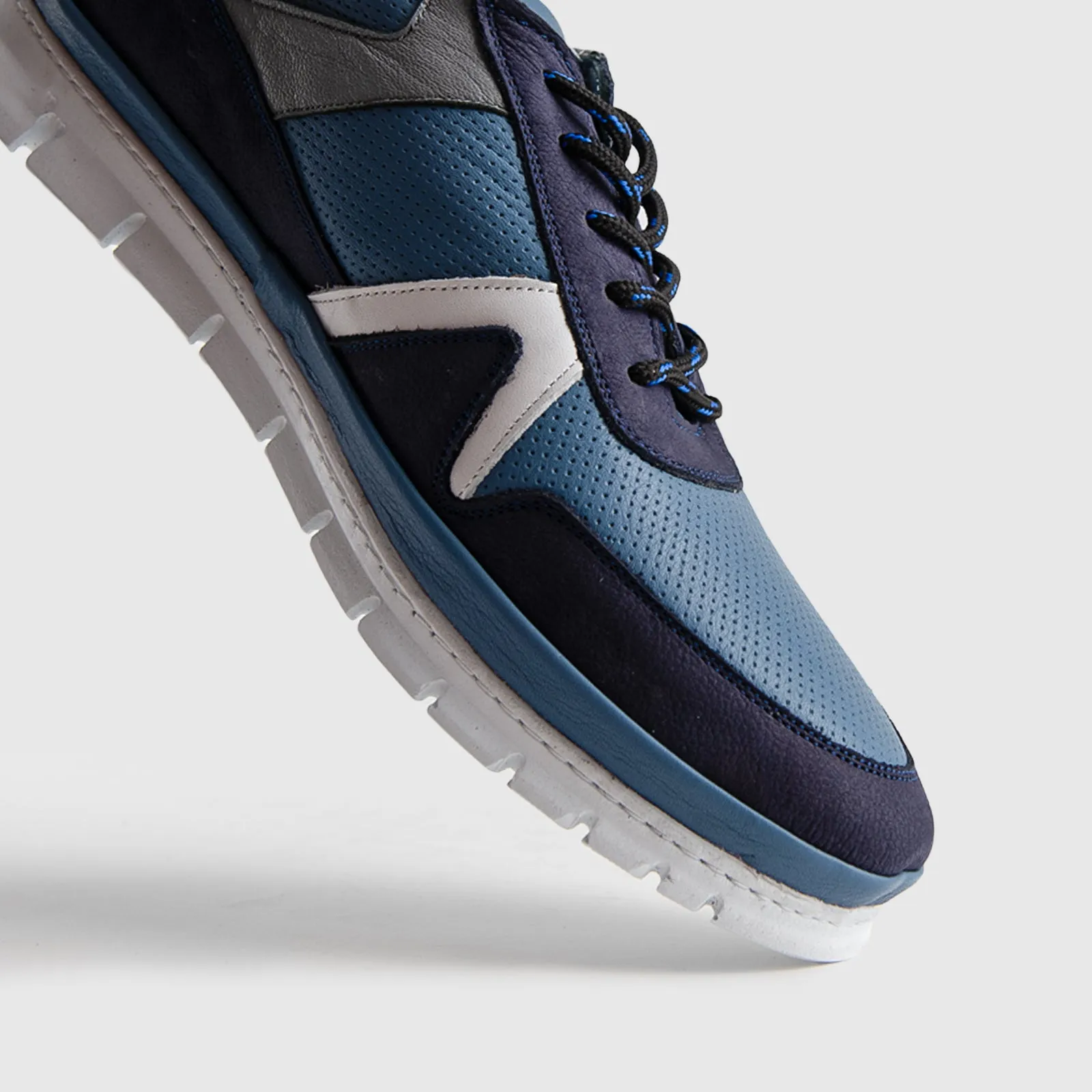 Casual Sneakers - 4382