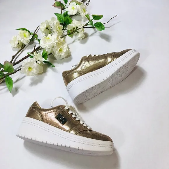 G By Guess “Rigster” Wedge Sneakers  • Size: 6.5M
