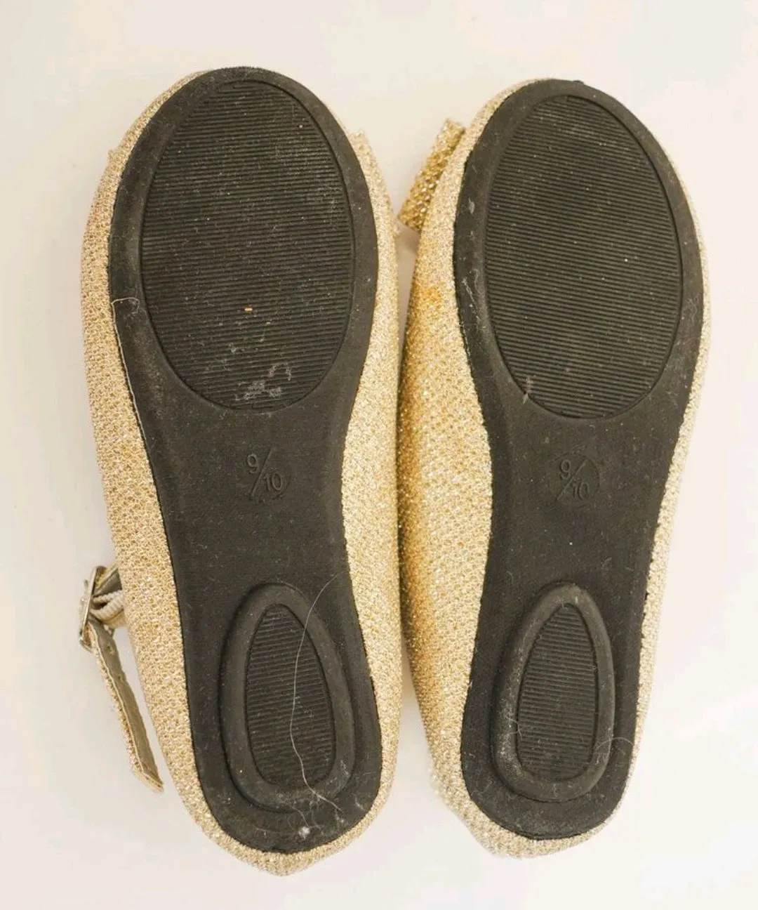 GIRL SIZE 9/10 TODDLER - CHATTIES, Gold Mary Jane Ballet Flats VGUC B13
