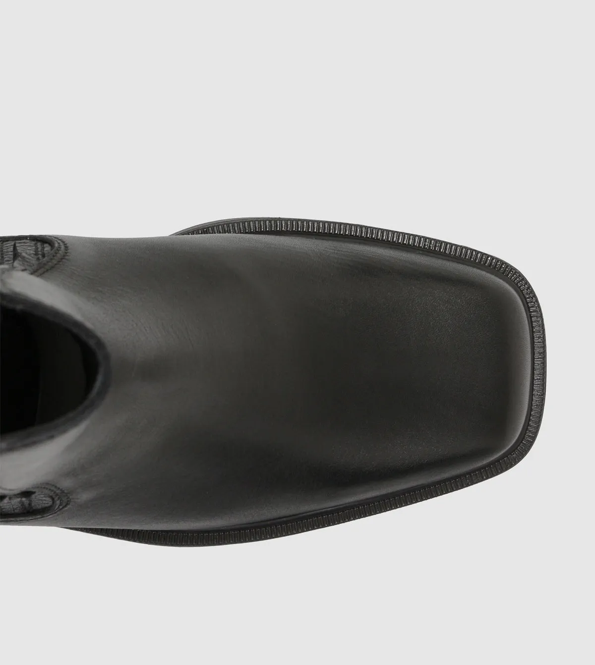 Giselle Chelsea Boots by Beau Coops