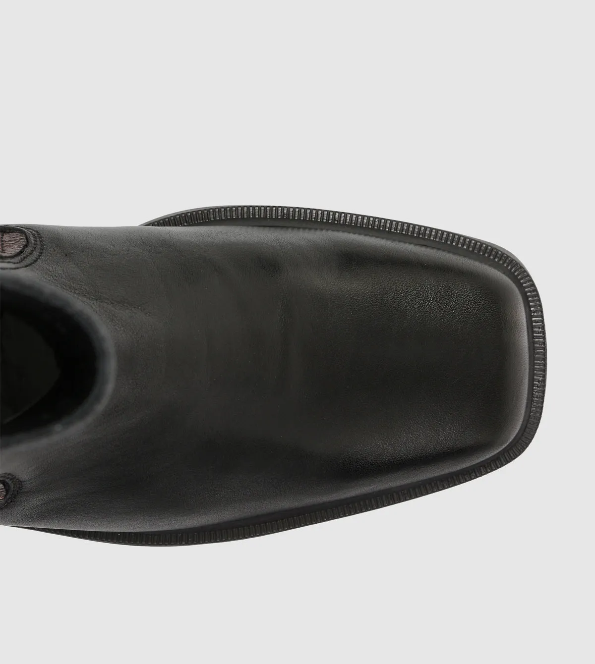 Giselle Chelsea Boots by Beau Coops