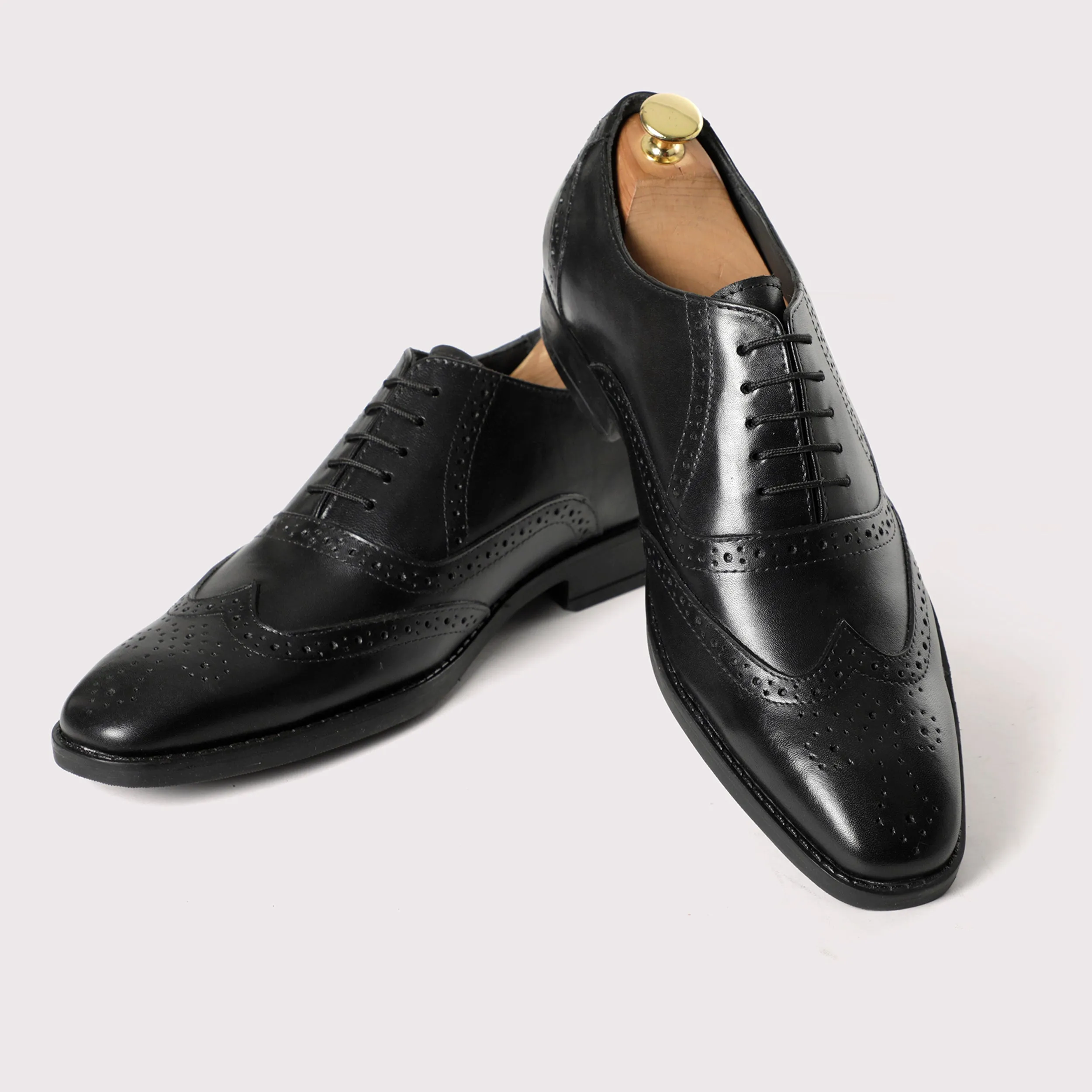 Harvey Brogues - Black