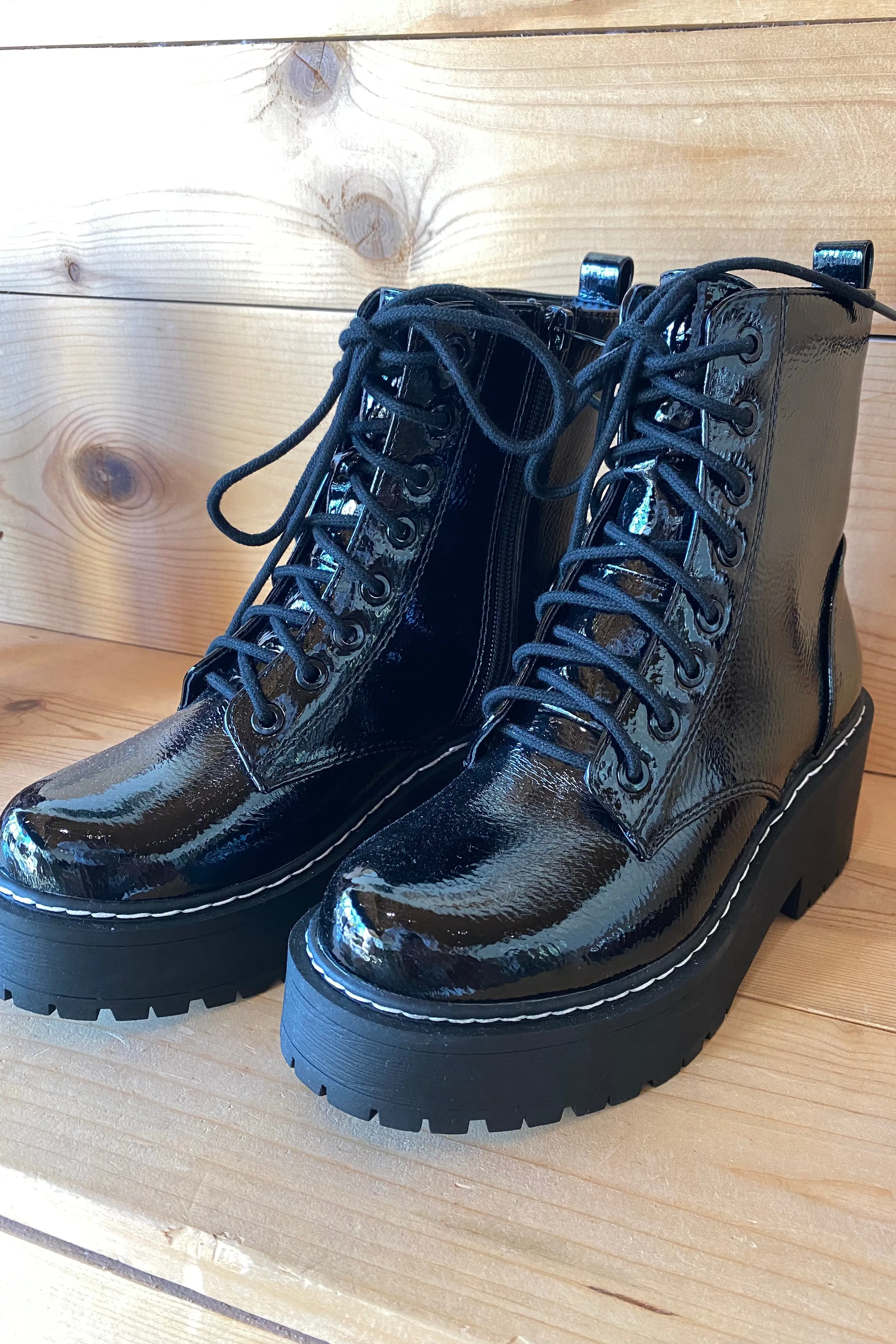 kolbi combat boot