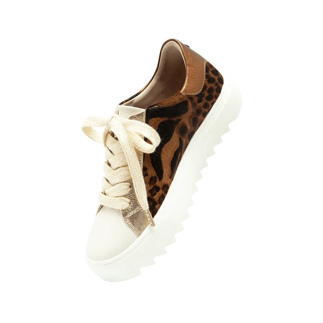 Platform tennis shoes in leather and animal print fur (the background finish is natural and may vary depending on the skin)